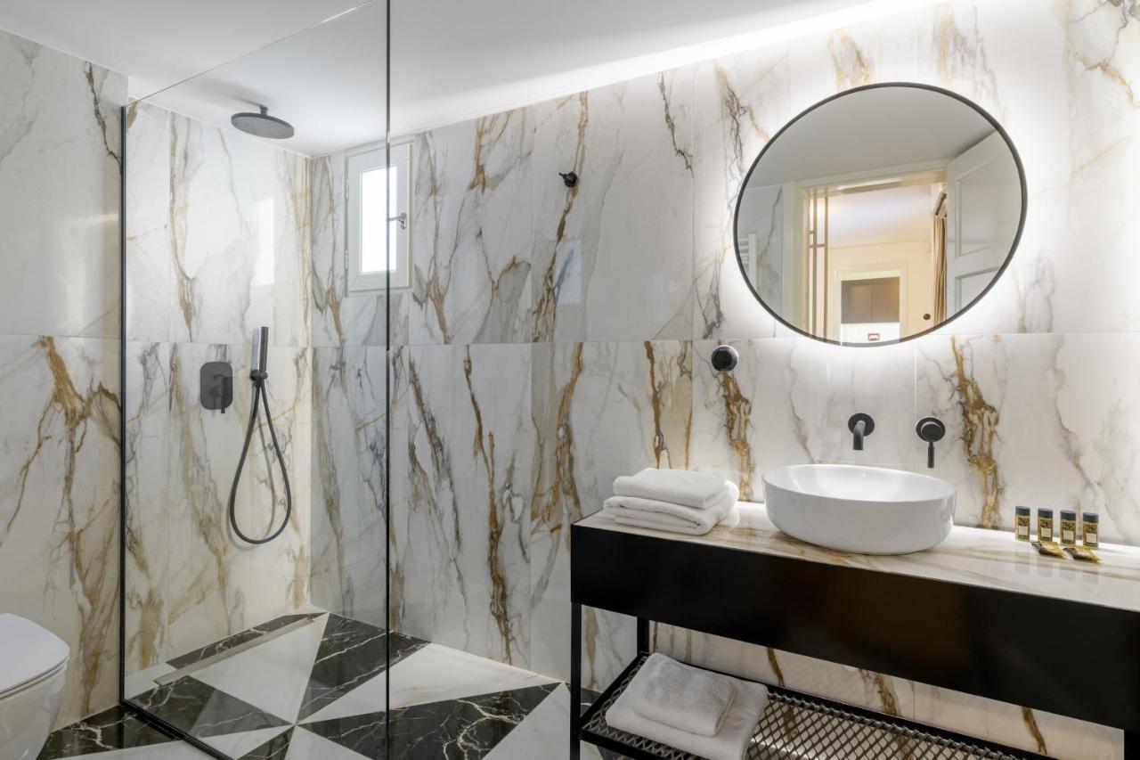 Your 4 Bdrm Dream House Acropolis View & Jacuzzi