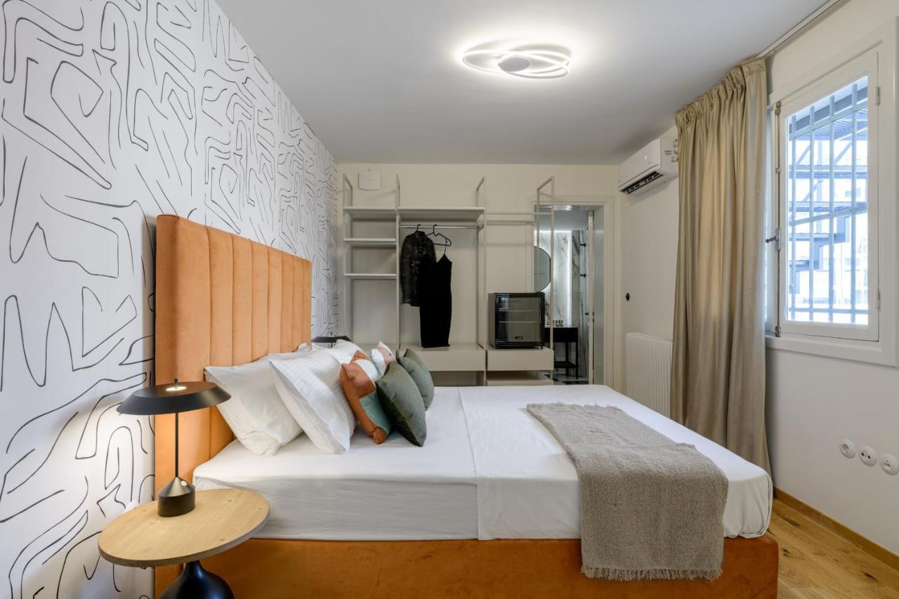 Your 4 Bdrm Dream House Acropolis View & Jacuzzi Apartment Athen