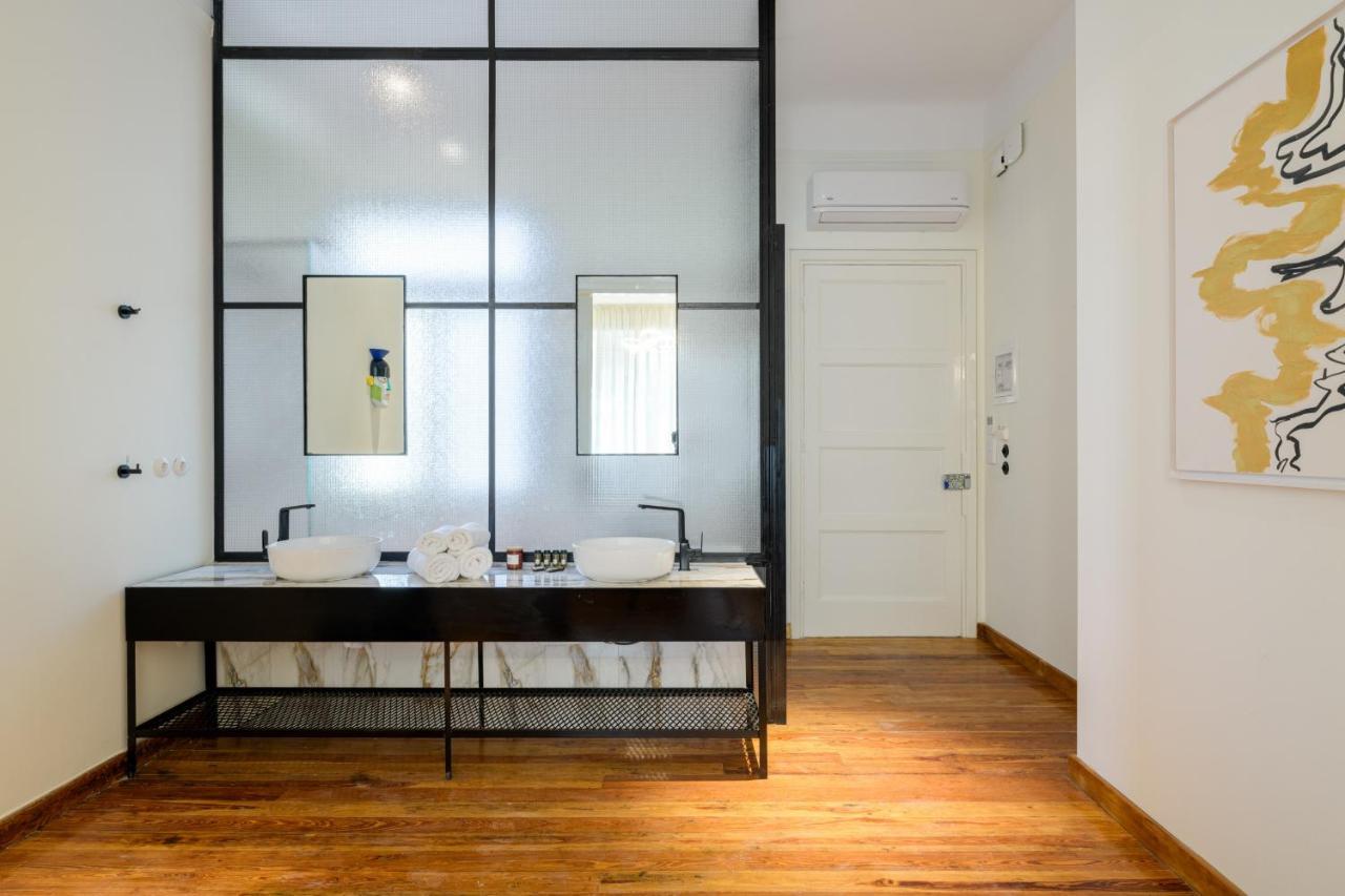 Your 4 Bdrm Dream House Acropolis View & Jacuzzi * Athen