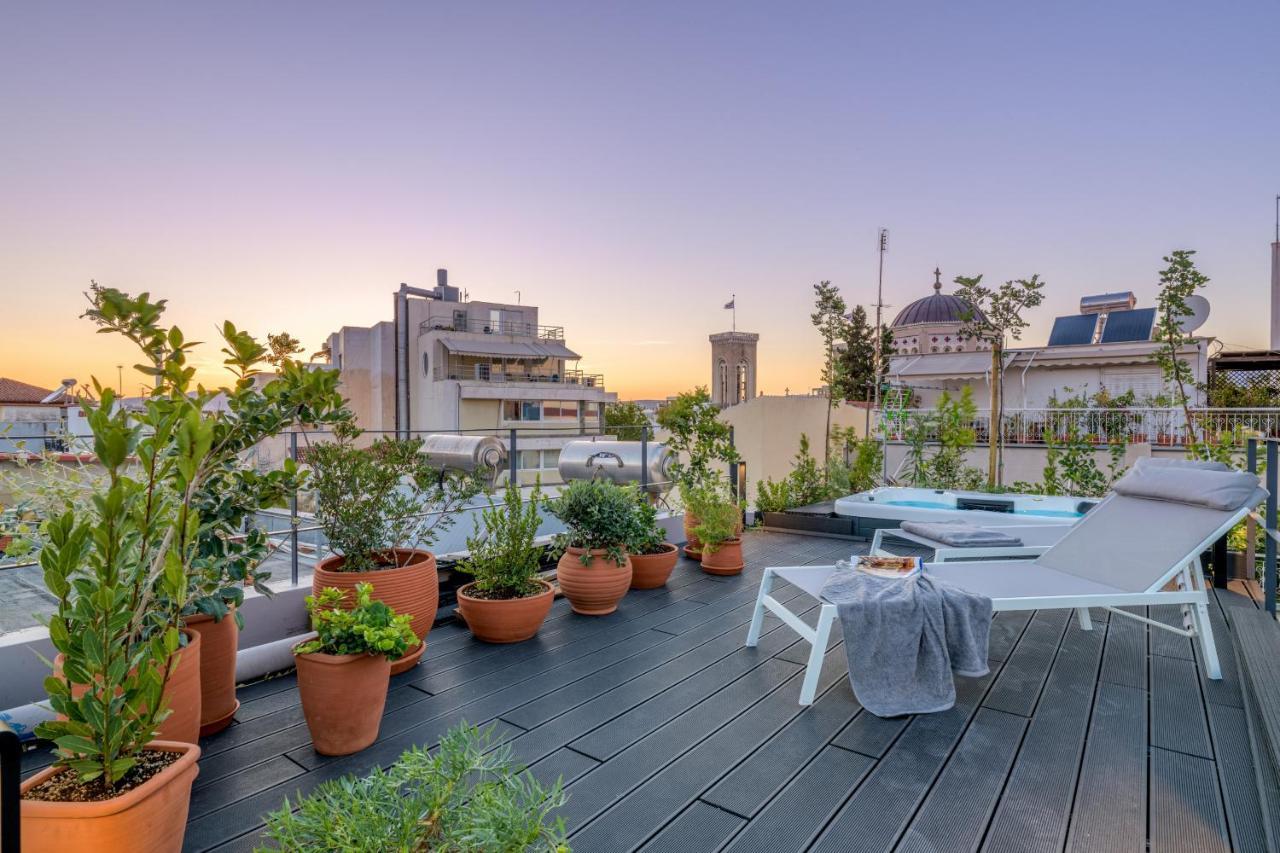 Your 4 Bdrm Dream House Acropolis View & Jacuzzi Apartment Athen