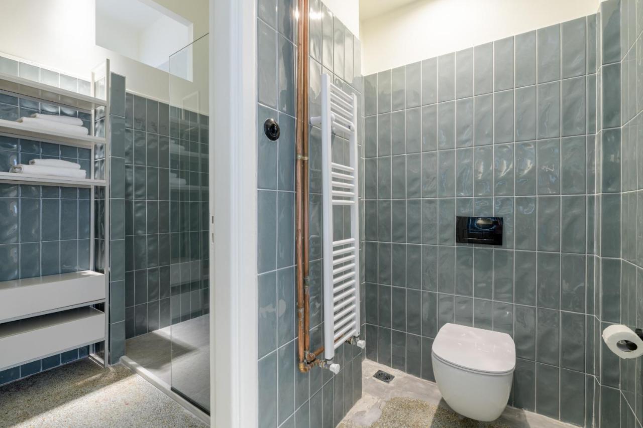 Your 4 Bdrm Dream House Acropolis View & Jacuzzi Apartment